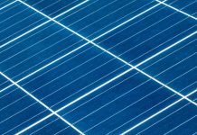 Sonnenkollektoren auf Kleidung und recycelte Stoffe: der neue Textilsektor Textilsektor